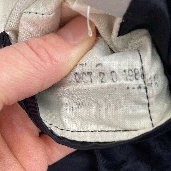 Vtg Britches of Georgetown Skirt Suit Set Navy Blue Windowpane Pleated Women 8 - Picture 7 of 9